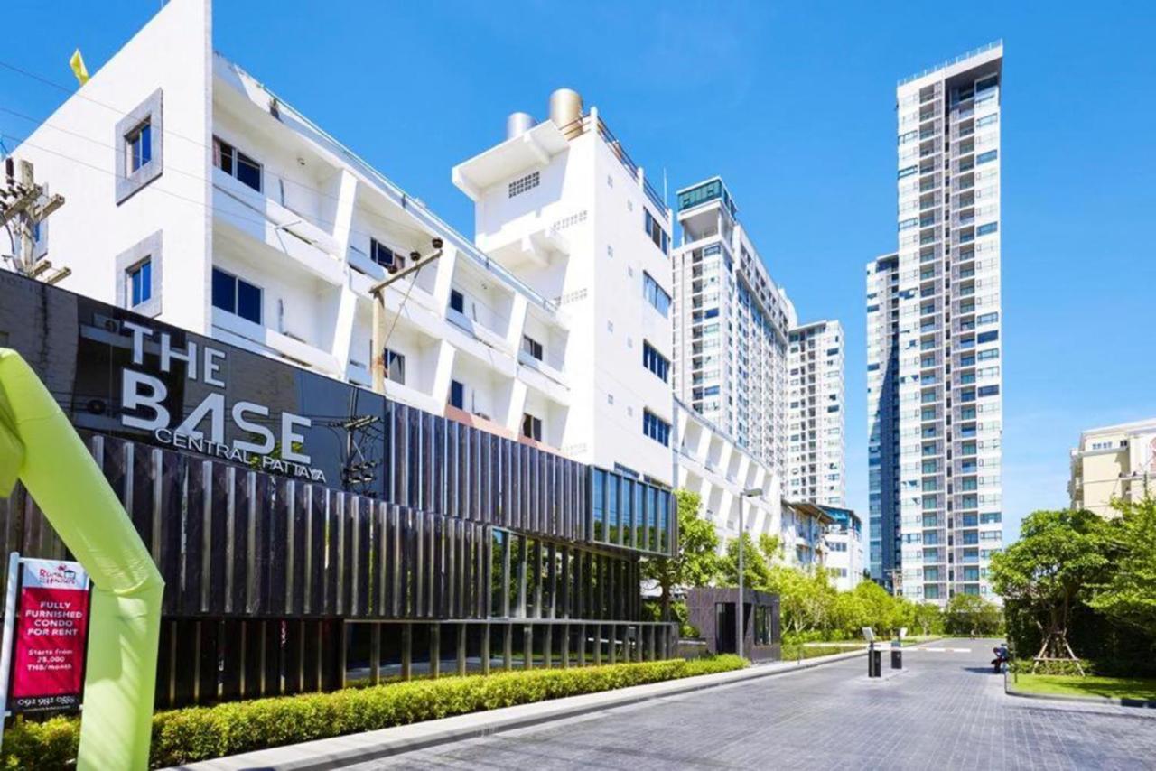 The Base Infinity Apartamento Pattaya Exterior foto