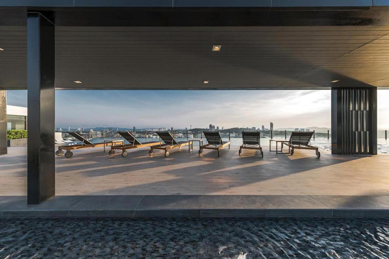The Base Infinity Apartamento Pattaya Exterior foto