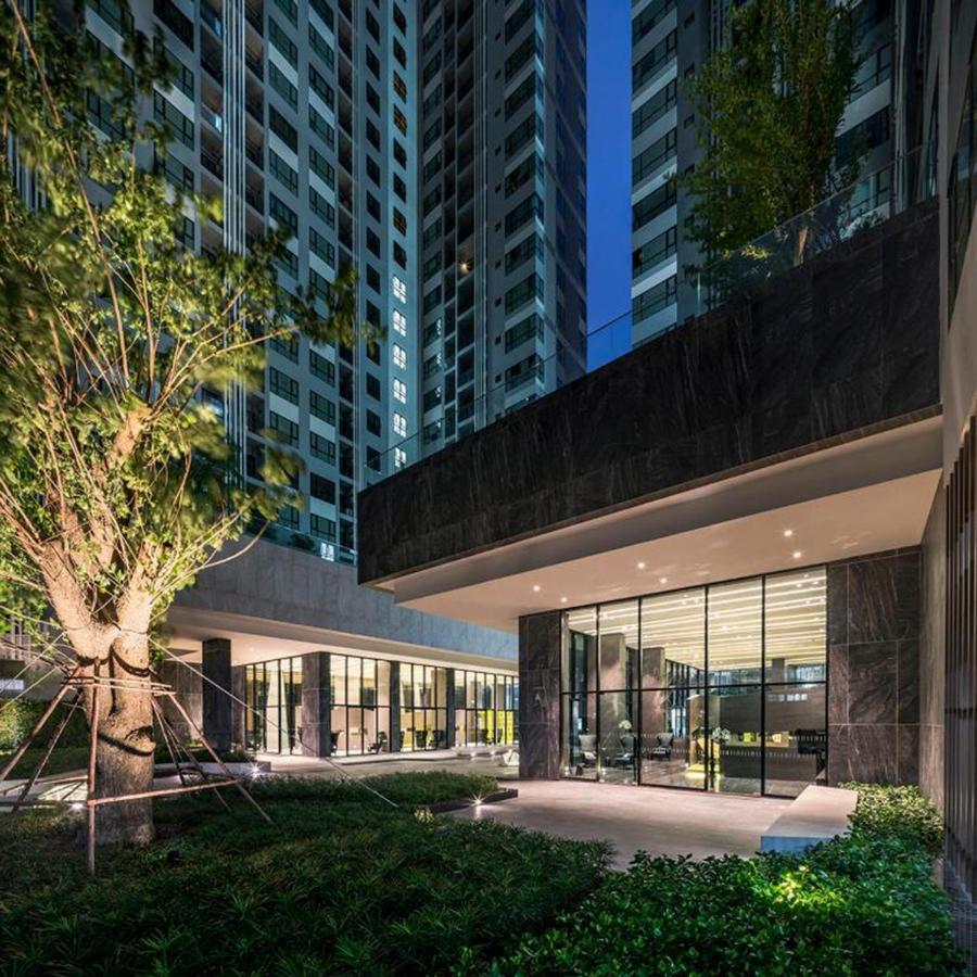 The Base Infinity Apartamento Pattaya Exterior foto