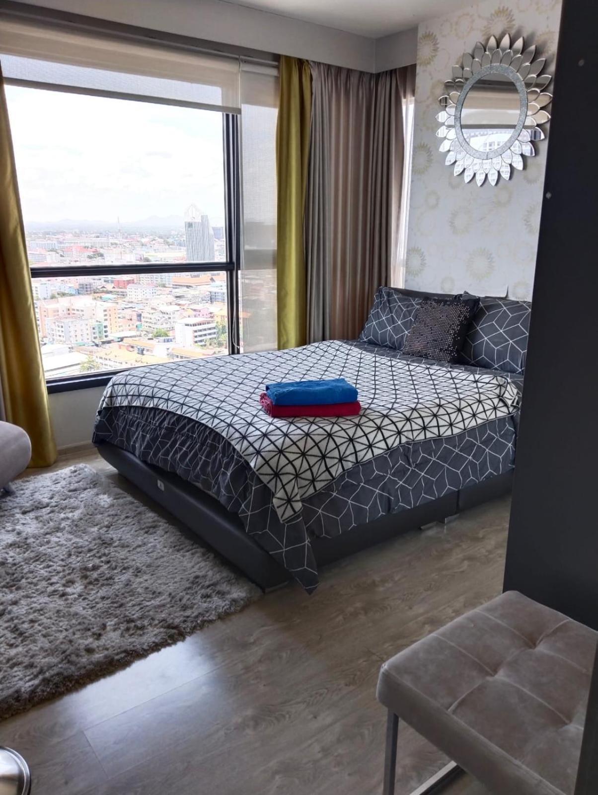 The Base Infinity Apartamento Pattaya Exterior foto