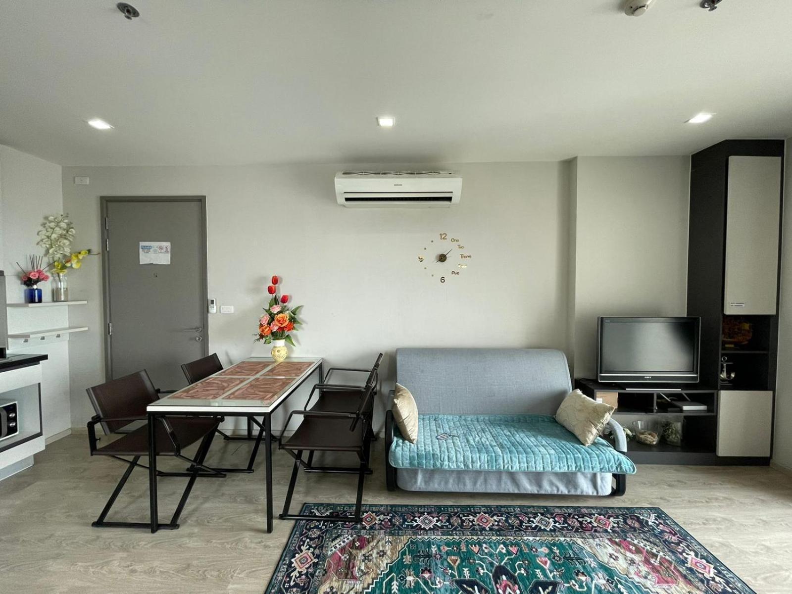 The Base Infinity Apartamento Pattaya Exterior foto